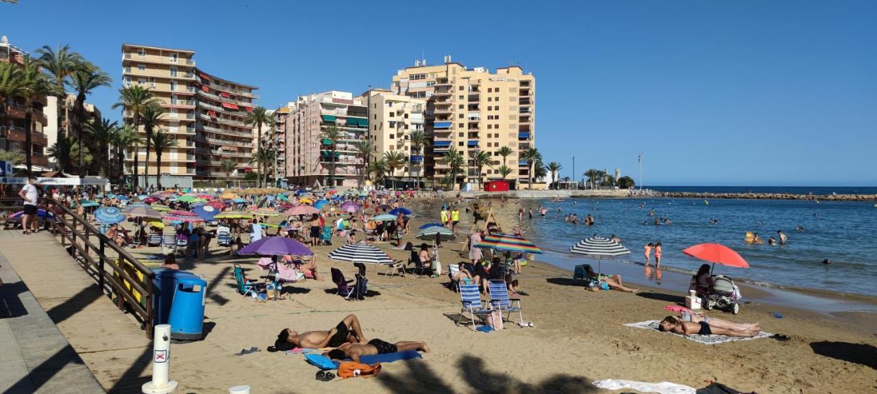 Vinas Lägenhet Torrevieja Exteriör bild