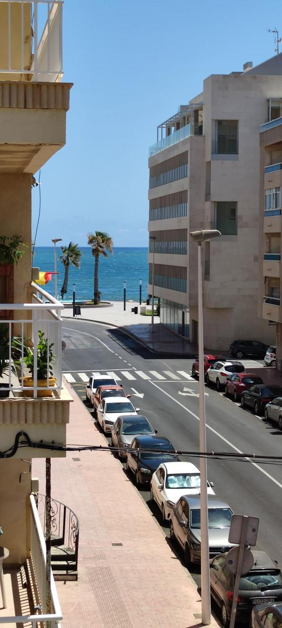 Vinas Lägenhet Torrevieja Rum bild